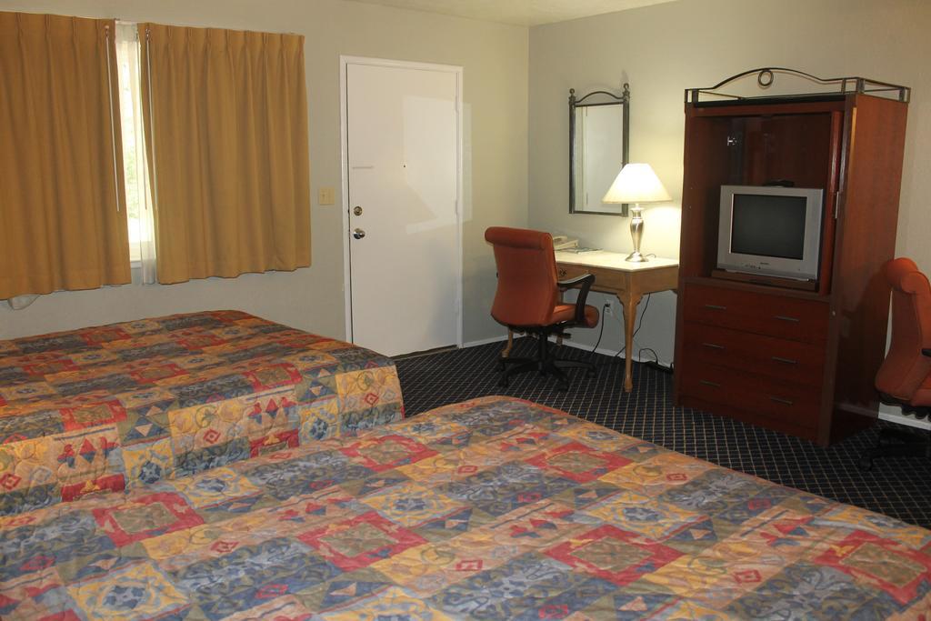 Golden Chain Motel Grass Valley Exterior foto